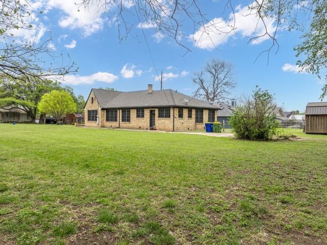 1004 E Franklin Street, Hillsboro, TX 76645