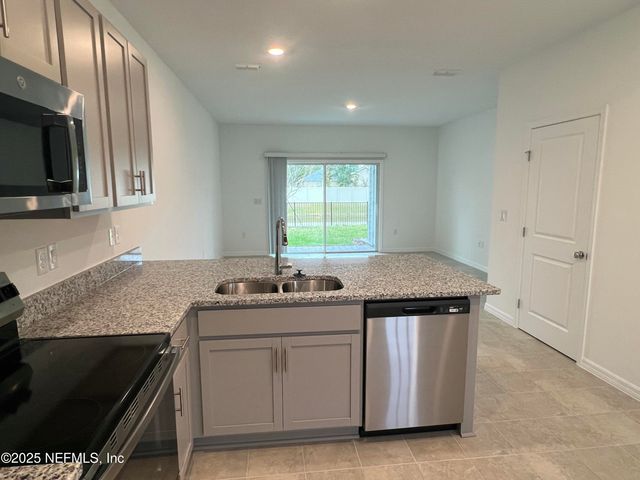 7271 SABAL Terrace, Jacksonville, FL 32210