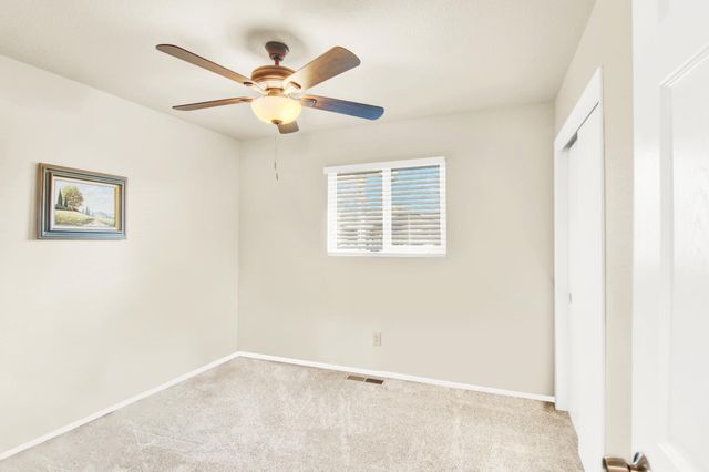 1805 Kienitz Ave, Modesto, CA 95355