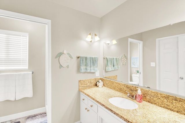 1805 Kienitz Ave, Modesto, CA 95355