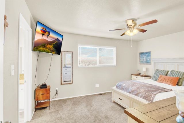 1805 Kienitz Ave, Modesto, CA 95355