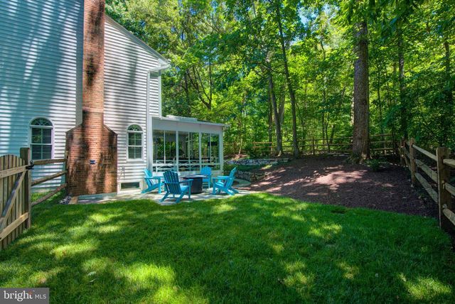 12029 LAKE NEWPORT RD, Reston, VA 20194