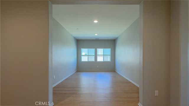 30690 Hawkscrest, Winchester, CA 92596