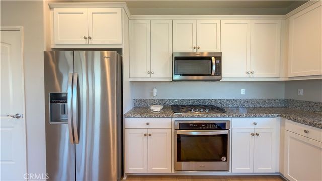 30690 Hawkscrest, Winchester, CA 92596