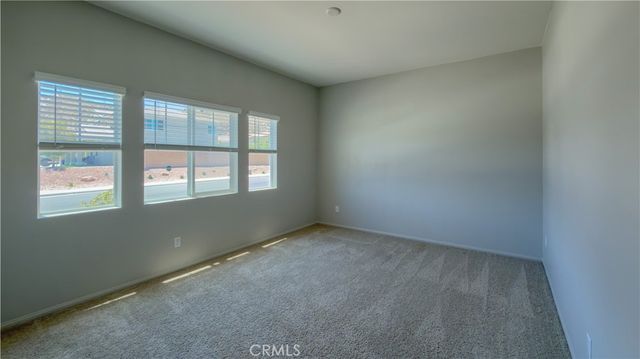 30690 Hawkscrest, Winchester, CA 92596