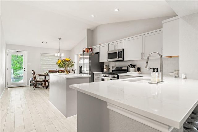 4456 Mather, Kyle, TX 78640