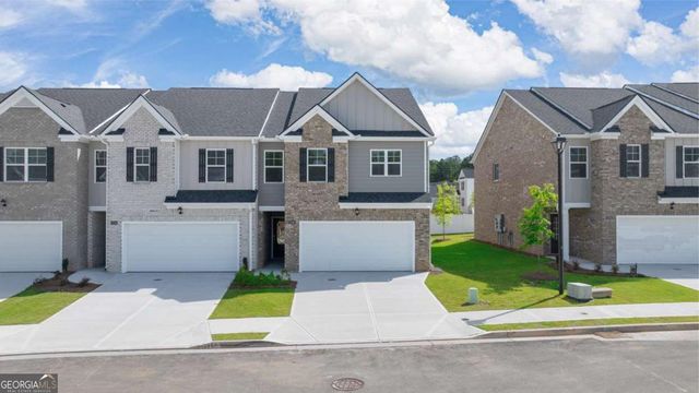 495 SILVER MOON Drive, Loganville, GA 30052