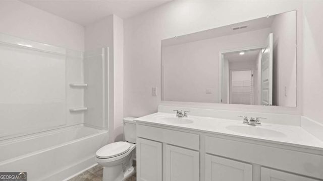 495 SILVER MOON Drive, Loganville, GA 30052