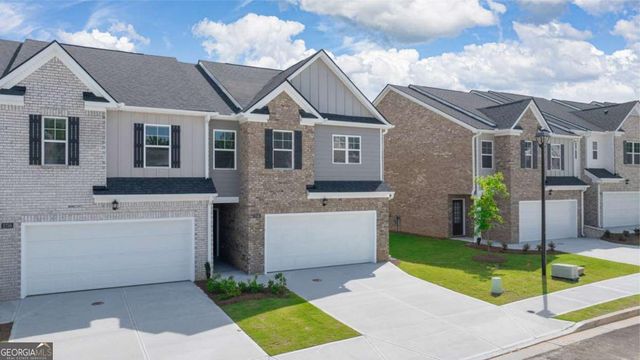 495 SILVER MOON Drive, Loganville, GA 30052