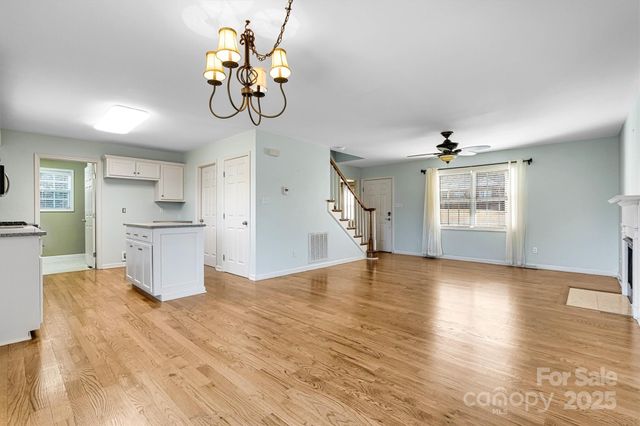 3485 Overbrook Drive, Conover, NC 28613