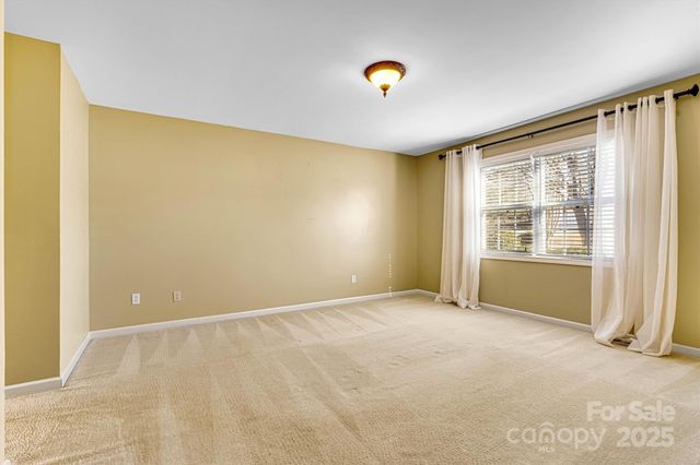 3485 Overbrook Drive, Conover, NC 28613