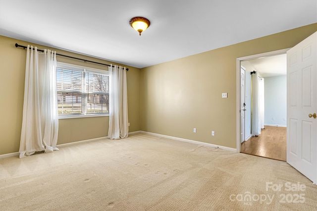 3485 Overbrook Drive, Conover, NC 28613