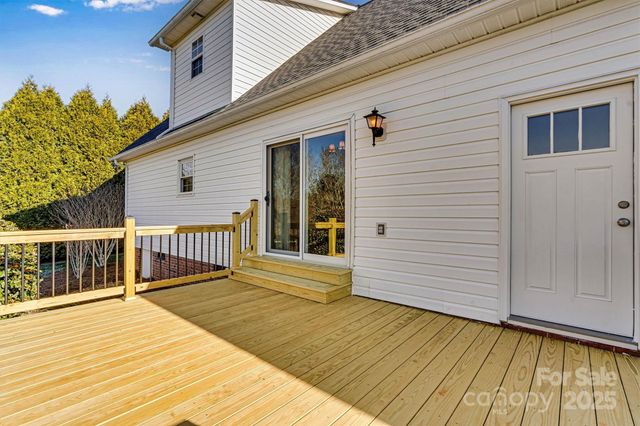 3485 Overbrook Drive, Conover, NC 28613