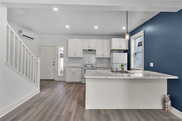 258 Whitney Place, Buffalo, NY 14201