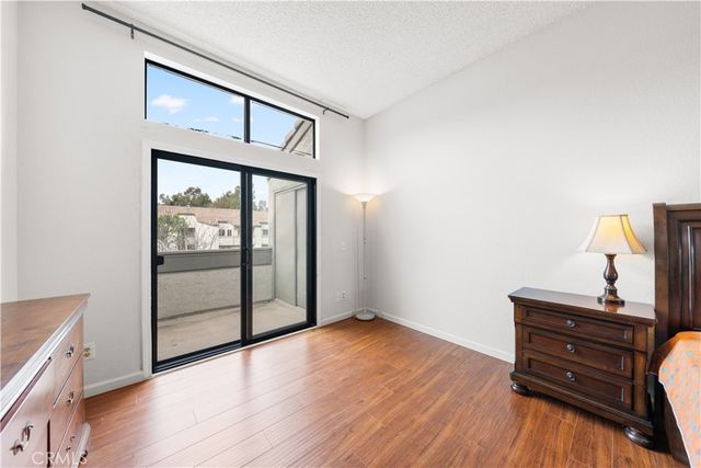 18 town and country Road, Pomona, CA 91766
