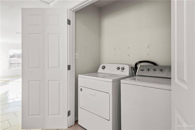 1709 Buen Camino Street, Weslaco, TX 78596