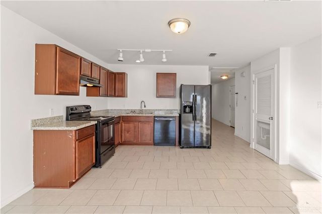 1709 Buen Camino Street, Weslaco, TX 78596