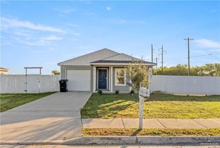 1709 Buen Camino Street, Weslaco, TX 78596