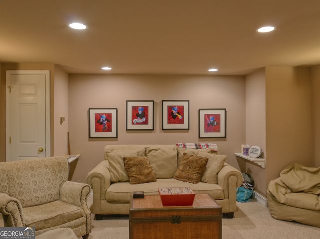 216 Montrose Drive, Mcdonough, GA 30253