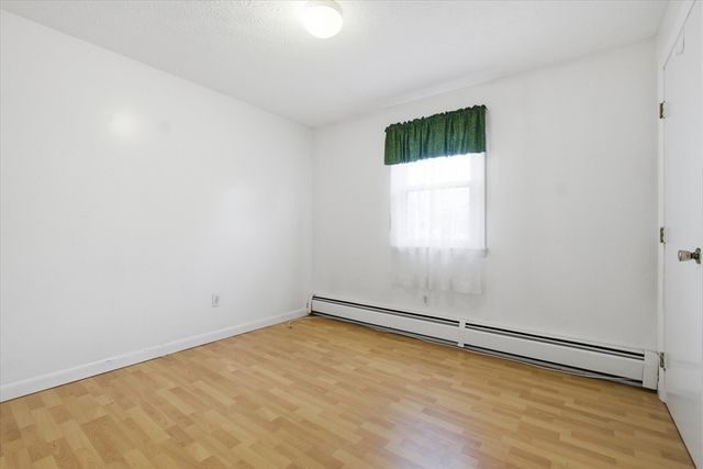 21 Newhill Rd, Methuen, MA 01844