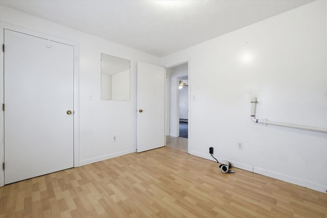 21 Newhill Rd, Methuen, MA 01844