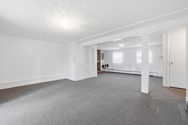 21 Newhill Rd, Methuen, MA 01844