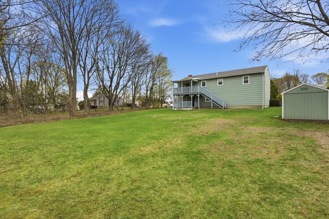 21 Newhill Rd, Methuen, MA 01844