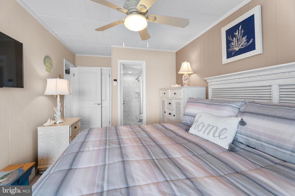 Image 22 of property listing at 745 MOORING RD #202, Ocean City, MD 21842