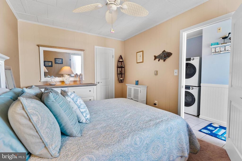 Image 28 of property listing at 745 MOORING RD #202, Ocean City, MD 21842