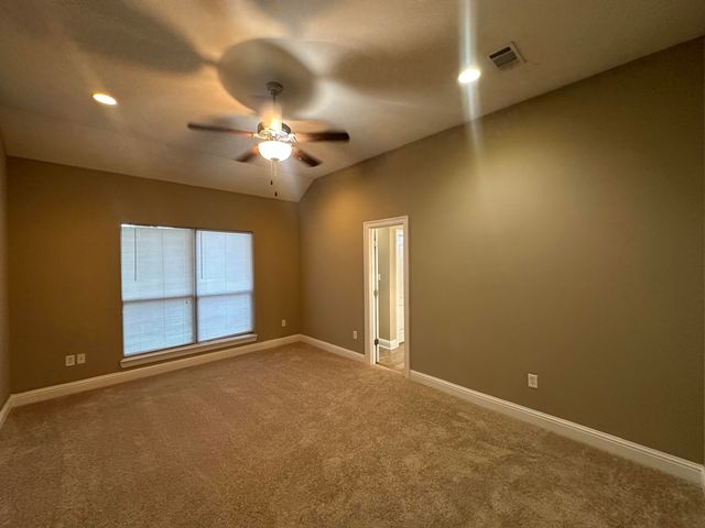 5 E Lariat, Hattiesburg, MS 39402