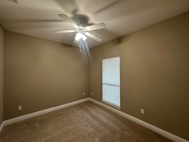 5 E Lariat, Hattiesburg, MS 39402