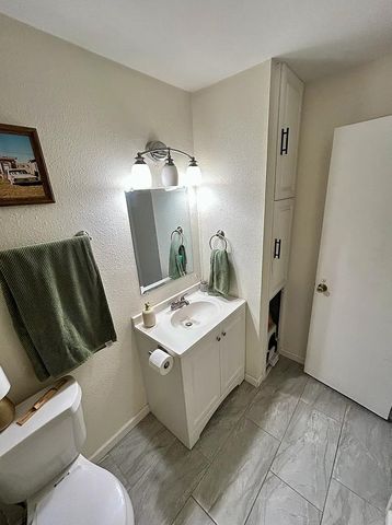 620 S 1st ST 106, Austin, TX 78704