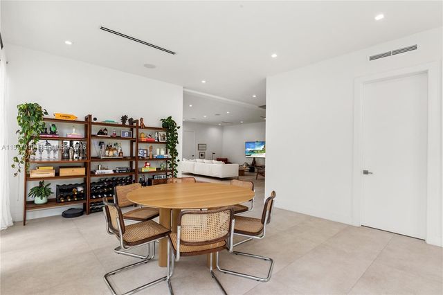 2225 SW 18th Ave, Miami, FL 33145