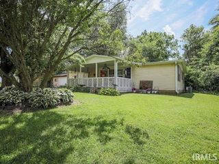 760 S 6th Street, Mitchell, IN 47446