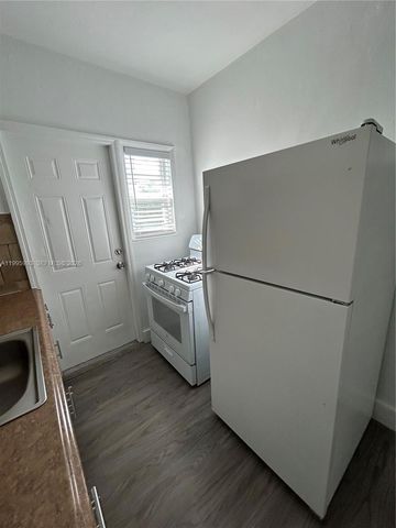 1024 Pennsylvania Ave 4, Miami Beach, FL 33139