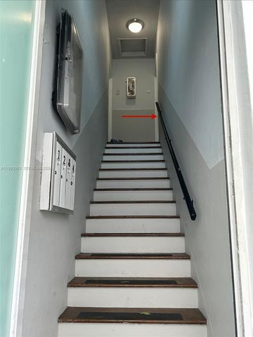 1024 Pennsylvania Ave 4, Miami Beach, FL 33139