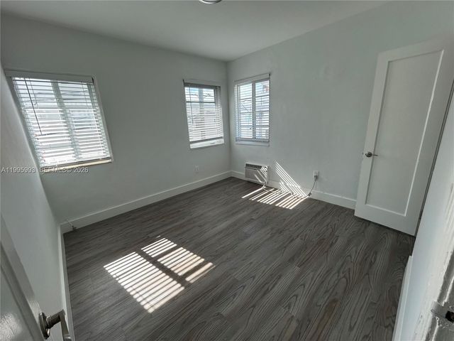 1024 Pennsylvania Ave 4, Miami Beach, FL 33139