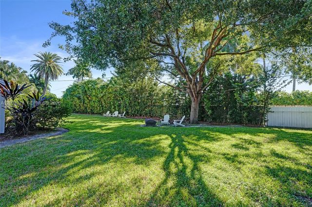940 Hollywood Boulevard, Hollywood, FL 33019