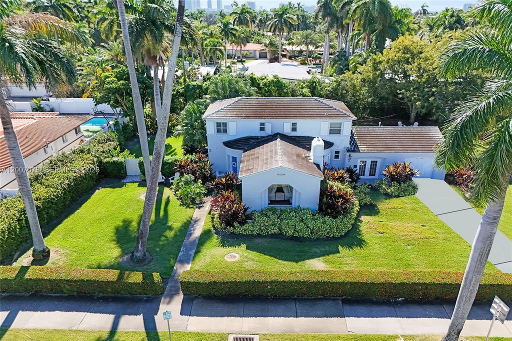940 Hollywood Boulevard, Hollywood, FL 33019