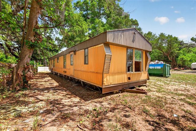 17684 NE 24TH AVENUE, Citra, FL 32113