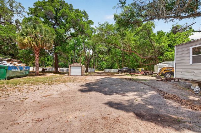 17684 NE 24TH AVENUE, Citra, FL 32113