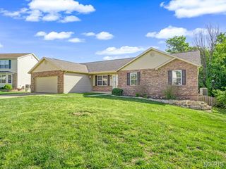 831 Victorian Avenue, Waterloo, IL 62298