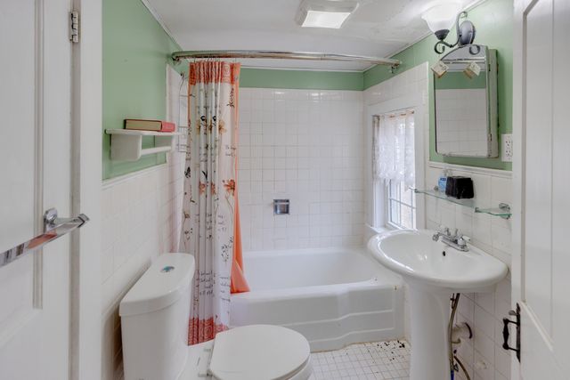 60 Winona Road, Meredith, NH 03253