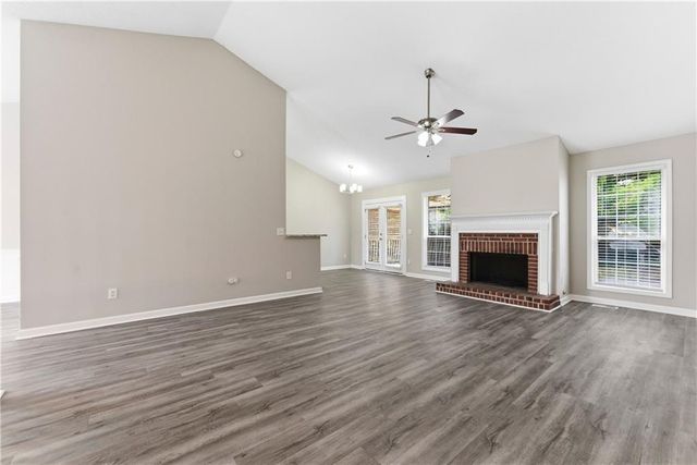 203 Chesapeake Lane, Woodstock, GA 30189