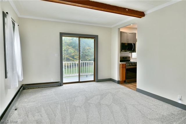 892 Yankee Run Road, Masury, OH 44438