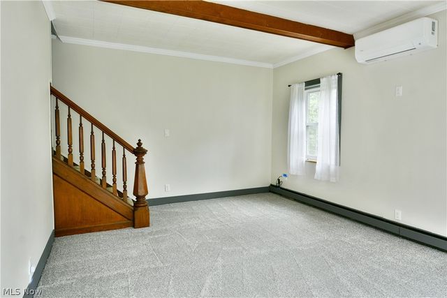 892 Yankee Run Road, Masury, OH 44438