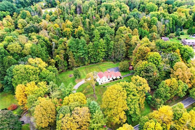 892 Yankee Run Road, Masury, OH 44438
