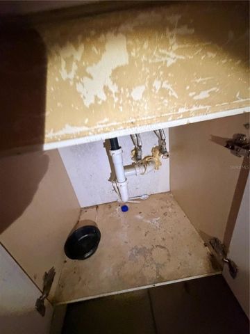 1724 E MULBERRY DRIVE, Tampa, FL 33604