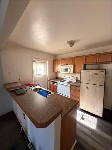 1724 E MULBERRY DRIVE, Tampa, FL 33604