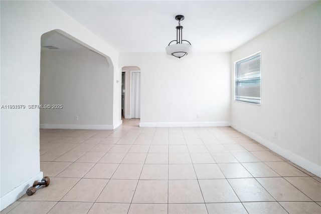 2501 NW 22nd Ave, Miami, FL 33142